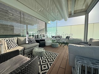Quadrilocale in Vendita a Pisa, zona Calambrone, 400'000&euro;, 120 m², arredato, con Box