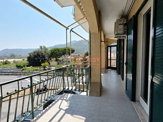 Trilocale in Vendita a Villanova d'Albenga, 168'000&euro;, 67 m²
