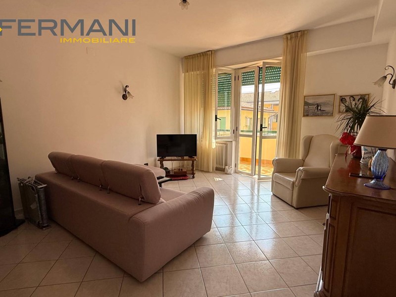 Quadrilocale in Vendita a Ascoli Piceno, 145'000&euro;, 97 m²