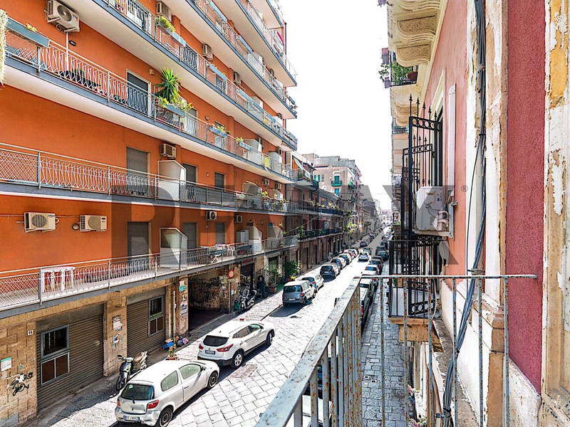 Appartamento in Vendita a Catania, 220'000&euro;, 127 m²