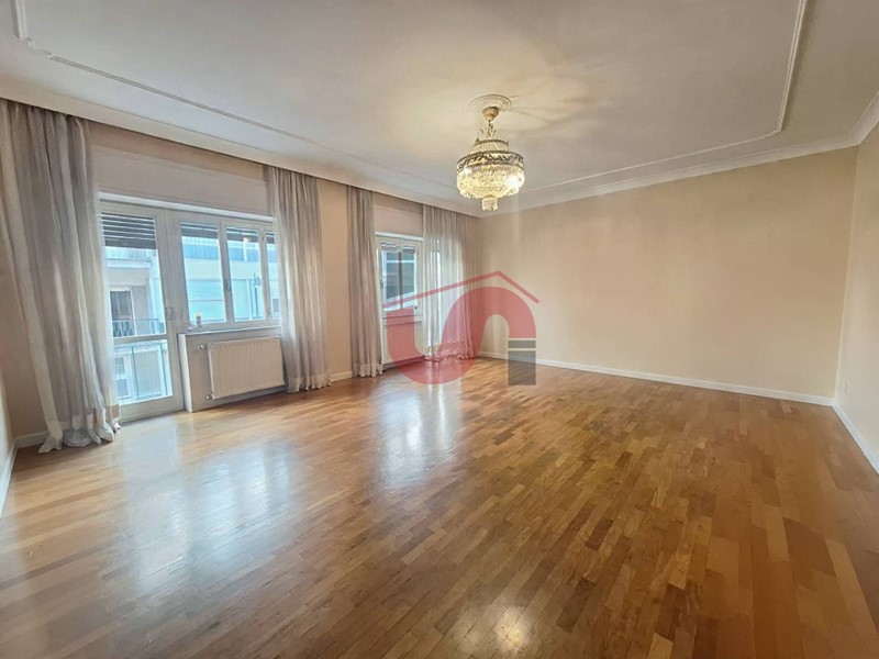 Trilocale in Vendita a Benevento, 165'000&euro;, 94 m²