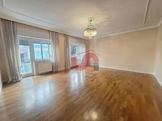 Trilocale in Vendita a Benevento, 165'000&euro;, 94 m²