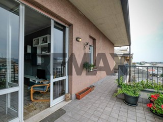 Trilocale in Affitto a Bergamo, 1'100&euro;, 100 m²