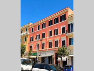 Trilocale in Vendita a Nettuno, 120'000&euro;, 60 m²
