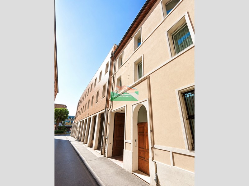 Appartamento in Vendita a Ravenna, 330'000&euro;, 140 m², arredato