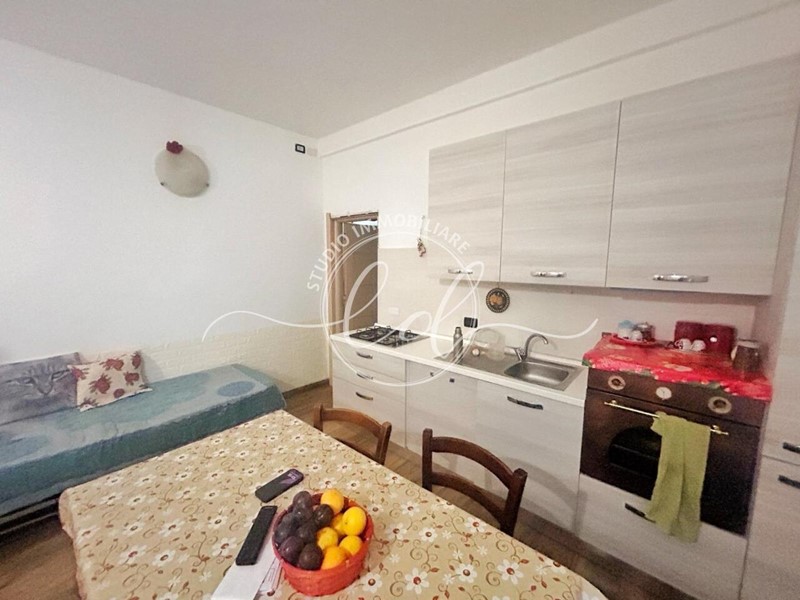 Trilocale in Vendita a Viareggio, 130'000&euro;, 40 m²