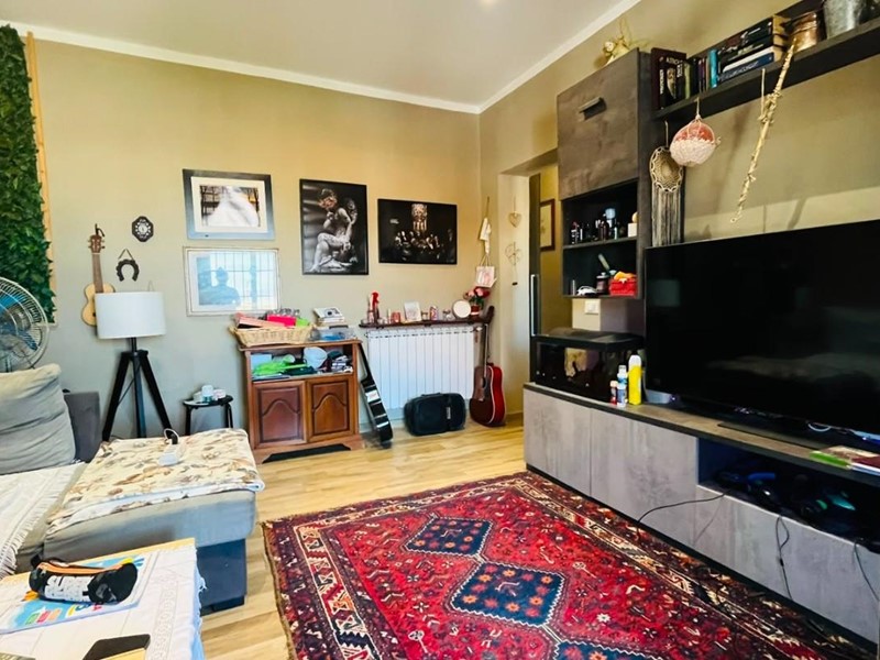 Quadrilocale in Vendita a Cascina, zona Navacchio, 200'000&euro;, 80 m², con Box