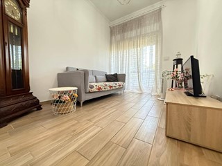 Quadrilocale in Affitto a Caserta, 750&euro;, 120 m²