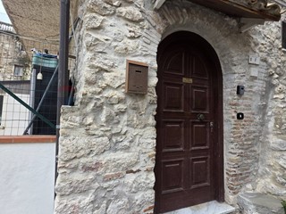 Bilocale in Vendita a Minturno, 63'000&euro;, 57 m²