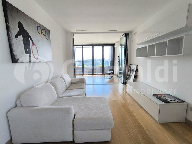 Trilocale in Affitto a Roma, 3'000&euro;, 130 m², arredato, con Box