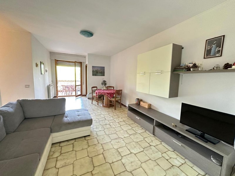 Trilocale in Vendita a Luni, zona Luni Mare, 139'000&euro;, 68 m², arredato