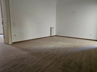 Appartamento in Vendita a Teramo, 490'000&euro;, 190 m²