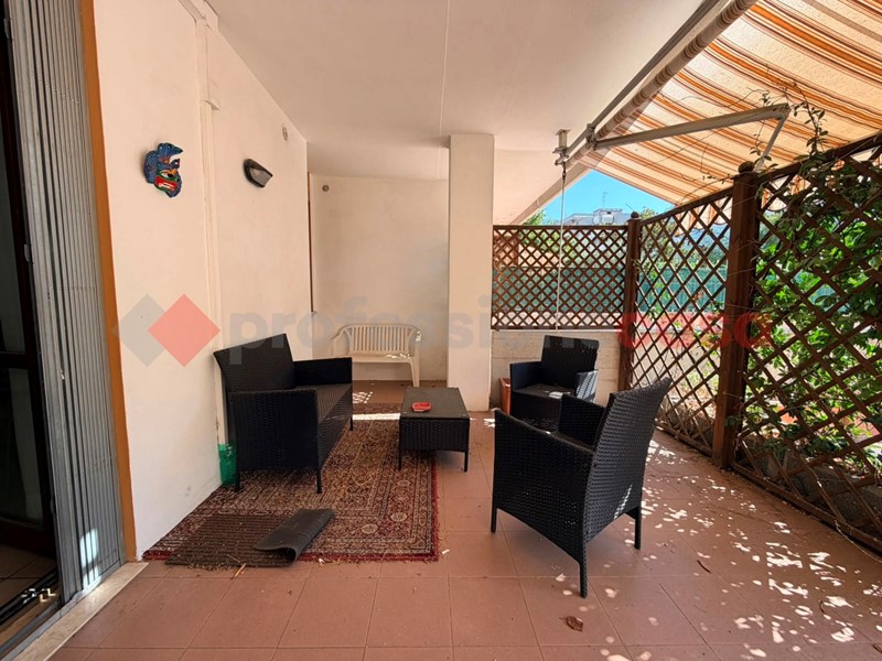 Bilocale in Vendita a Prato, 225'000&euro;, 60 m², arredato, con Box