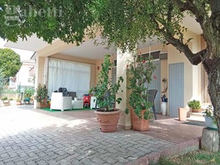 Quadrilocale in Vendita a Senigallia, 290'000&euro;, 85 m², con Box