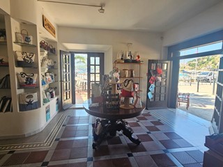 Monolocale in Vendita a Porto Azzurro, 450'000&euro;, 65 m²