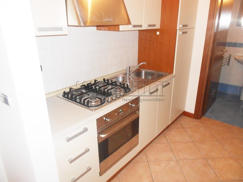 Bilocale in Affitto a Padova, zona Questura, 900&euro;, 45 m², arredato