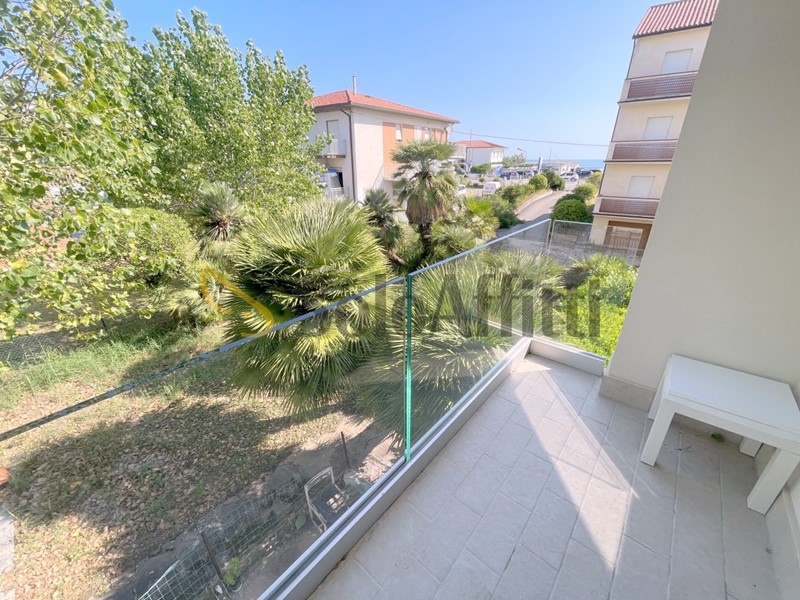 Appartamento in Affitto a Numana, zona Marcelli, 500&euro;, 56 m², arredato