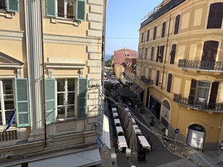 Appartamento in Vendita a Sanremo, 520'000&euro;, 151 m²