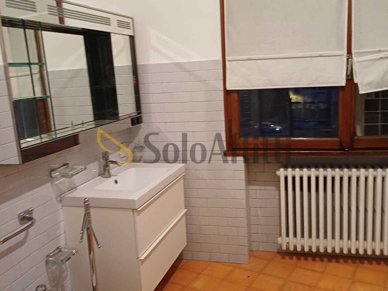 Appartamento in Affitto a Padova, zona Centro storico, 1'400&euro;, 150 m², arredato