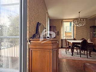 Appartamento in Vendita a Laveno Mombello, 189'000&euro;, 96 m², con Box