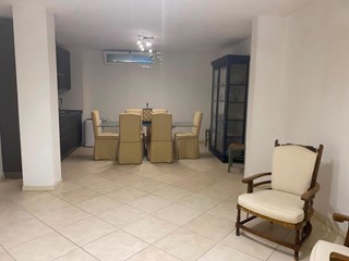 Appartamento in Vendita a Viareggio, 587'000&euro;, 140 m², arredato