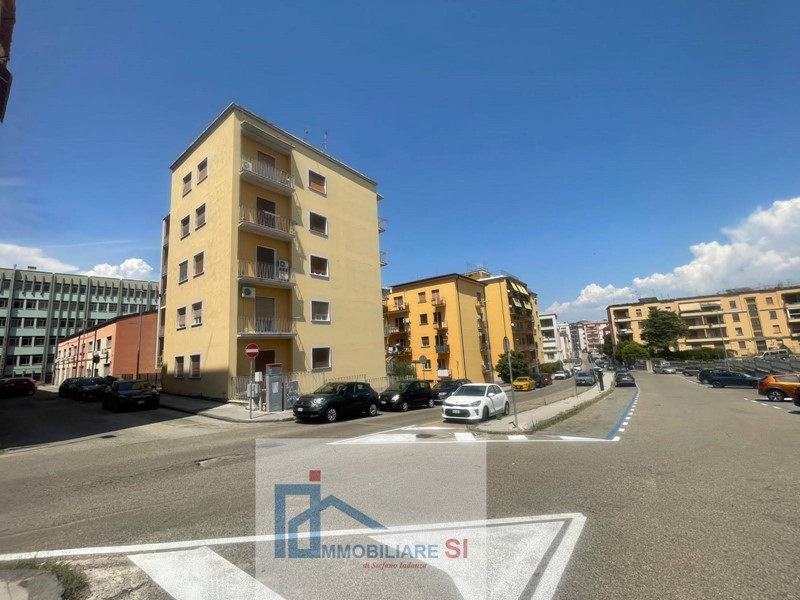 Trilocale in Vendita a Benevento, 100'000&euro;, 100 m²