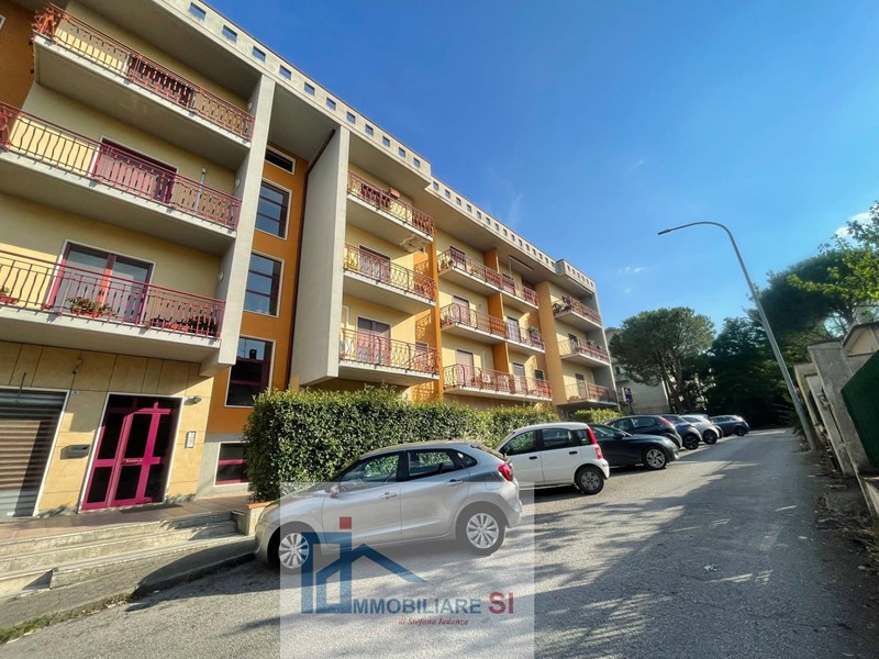 Trilocale in Vendita a Benevento, 87'000&euro;, 87 m²