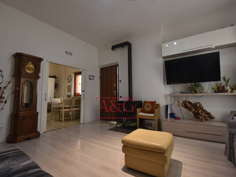 Appartamento in Vendita a Amandola, 185'000&euro;, 160 m²