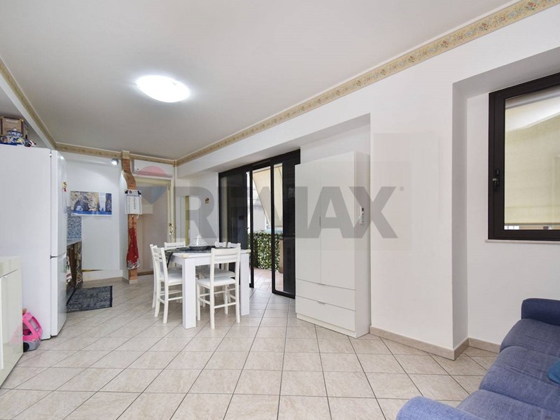 Trilocale in Vendita a Giardini Naxos, 249'000&euro;, 85 m²