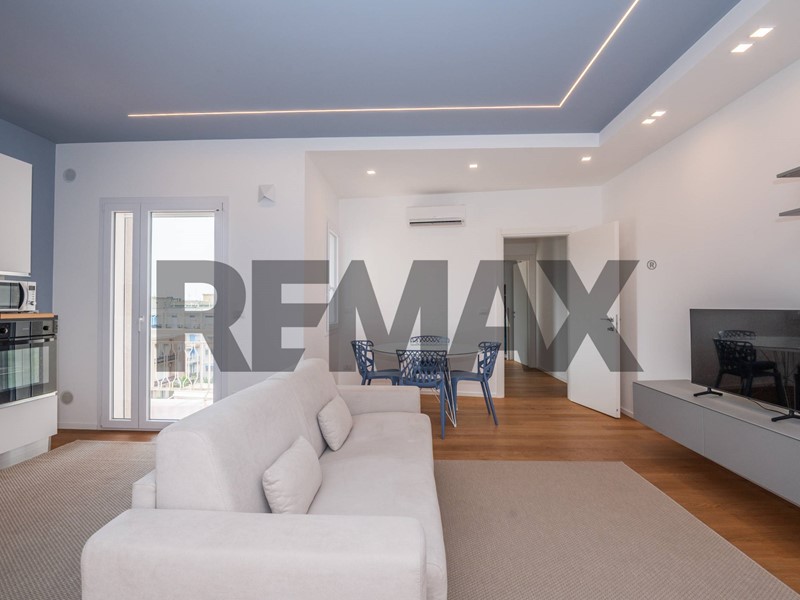 Bilocale in Affitto a Siracusa, 900&euro;, 74 m²