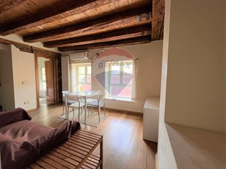 Monolocale in Affitto a Trieste, 950&euro;, 43 m²