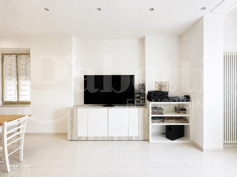 Quadrilocale in Vendita a Sanremo, 459'000&euro;, 95 m², arredato
