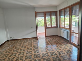 Trilocale in Affitto a Livorno, 1'200&euro;, 95 m²