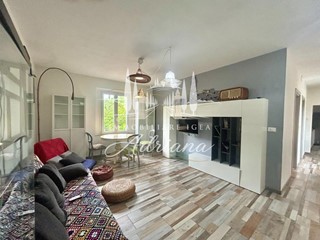 Appartamento in Vendita a Siena, zona Ruffolo, 275'000&euro;, 113 m²