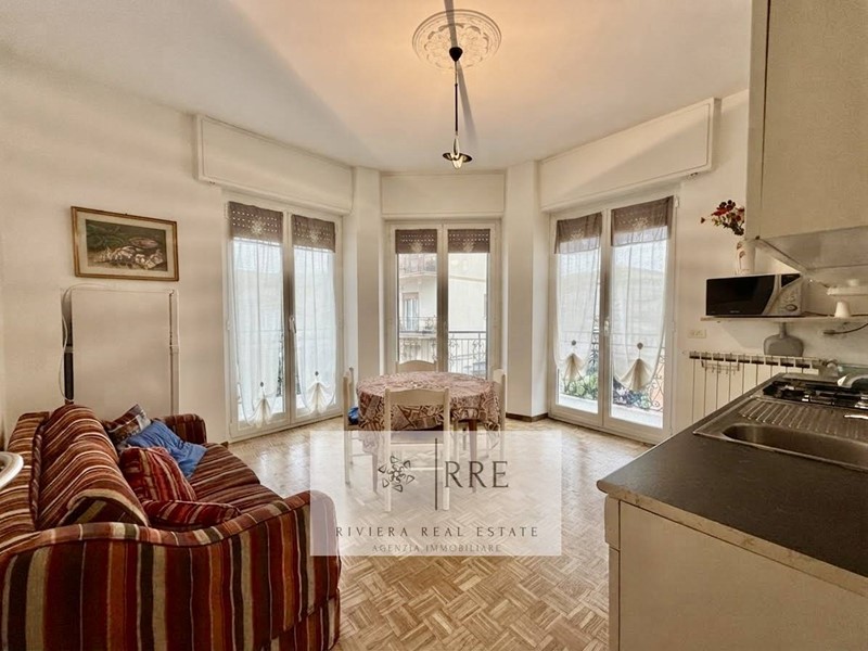 Appartamento in Vendita a Diano Marina, 495'000&euro;, 100 m²