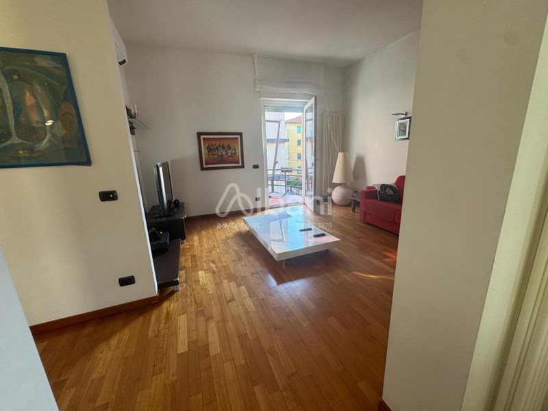 Appartamento in Vendita a La Spezia, 550'000&euro;, 110 m²