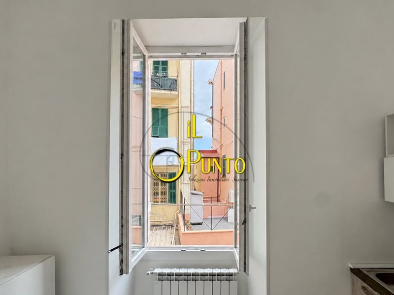 Trilocale in Affitto a Sanremo, 850&euro;, 79 m²