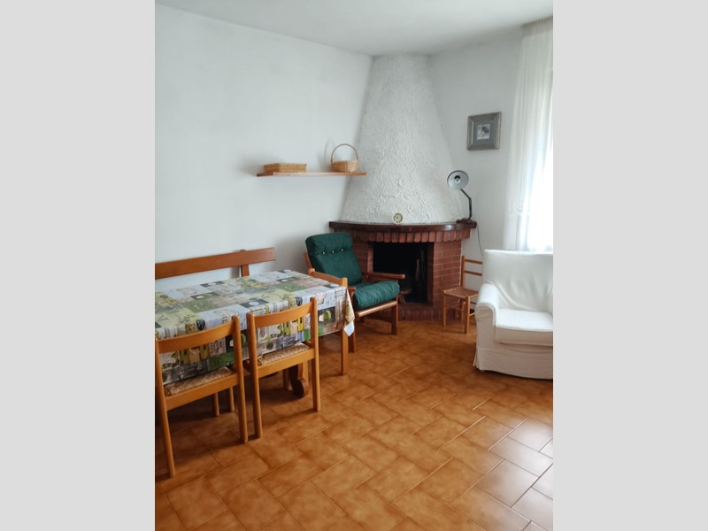 Quadrilocale in Affitto a Massa, zona Quercioli, 700&euro;, 80 m², arredato