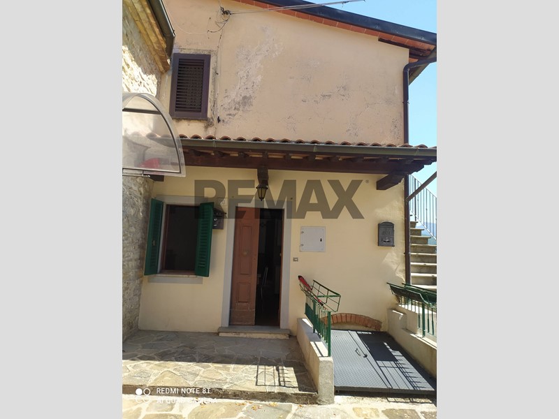 Quadrilocale in Vendita a Bibbiena, 52'000&euro;, 70 m²