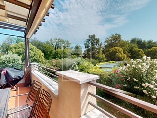 Trilocale in Vendita a Peschiera del Garda, 299'000&euro;, 80 m²