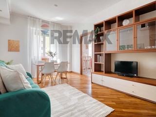 Bilocale in Vendita a Milano, 315'000&euro;, 65 m²