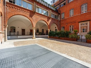 Loft in Vendita a Torino, 405'000&euro;, 135 m²