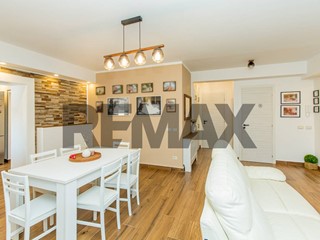 Appartamento in Vendita a Catania, 118'000&euro;, 116 m²