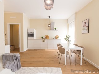 Quadrilocale in Vendita a Verona, 378'000&euro;, 95 m²