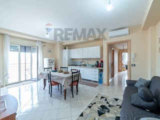 Trilocale in Vendita a Catania, 140'000&euro;, 95 m²