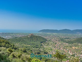 Trilocale in Vendita a Luni, zona Ortonovo Paese, 139'000&euro;, 95 m², arredato
