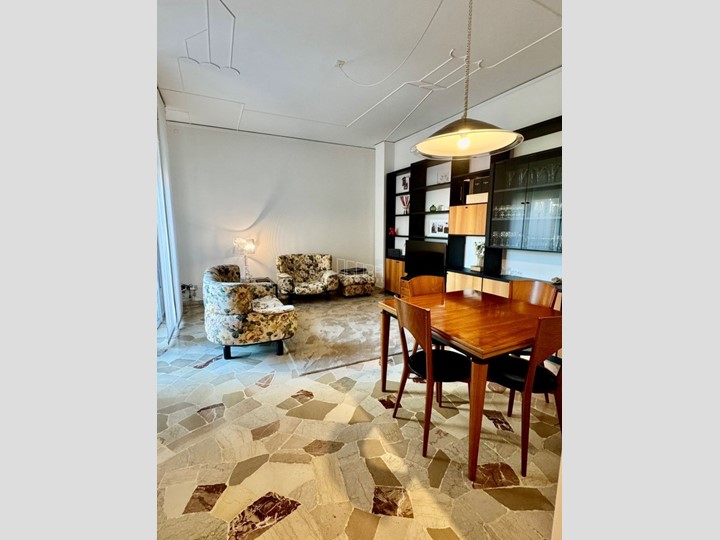 Appartamento in Vendita a Rovigo, zona Centro cittÃ, 115'000&euro;, 100 m², arredato, con Box