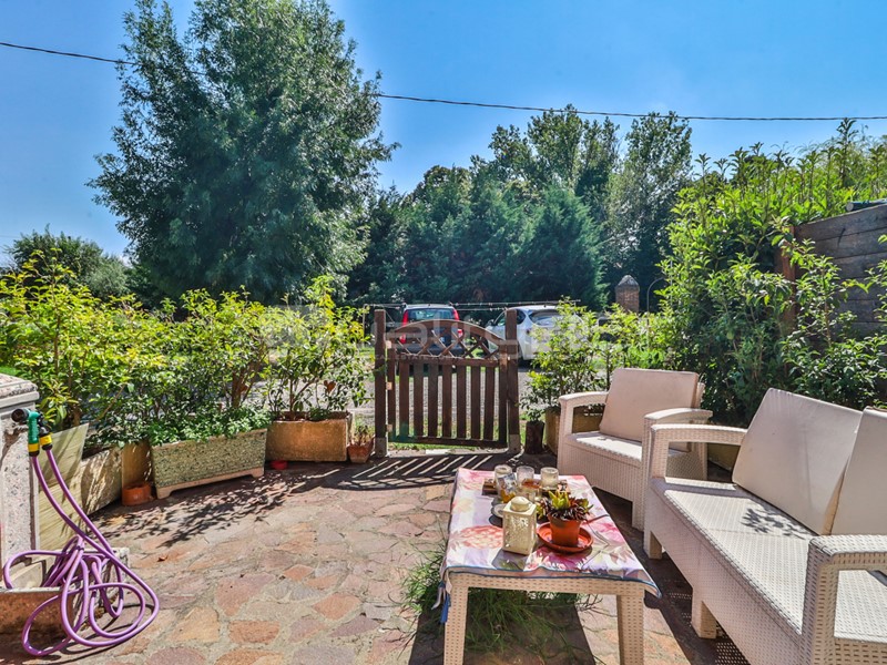 Bilocale in Vendita a Bologna, 155'000&euro;, 64 m², arredato, con Box