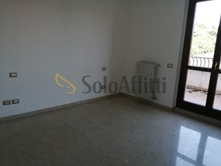 Appartamento in Affitto a Cassano d'Adda, zona Semicentro, 1'150&euro;, 100 m², con Box