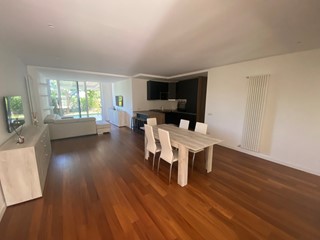 Quadrilocale in Vendita a Noicattaro, 395'000&euro;, 100 m², arredato